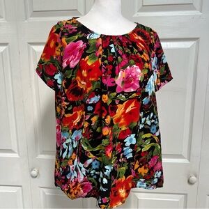 Floral Blouse Short Sleeve Size Medium Tropical Alpha
